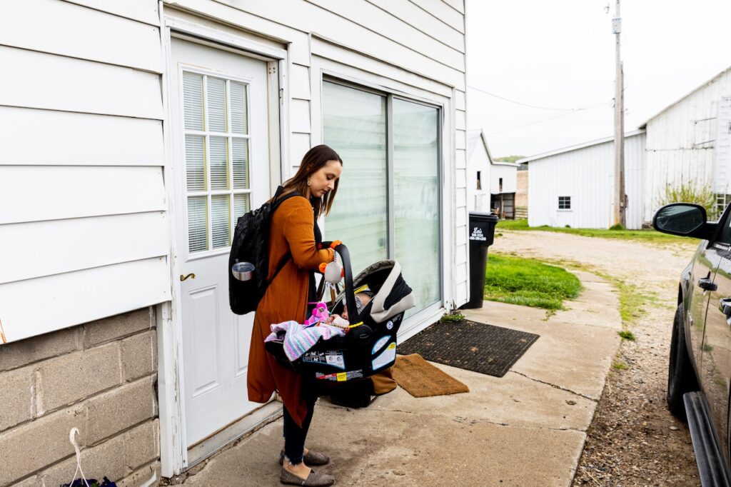 Cách nhận ghế ô tô miễn phí tại Michigan