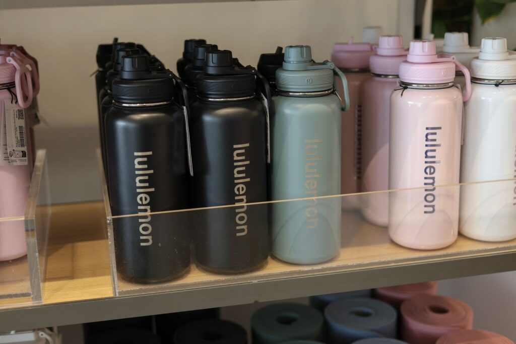 Ghế Ngồi Xe Hơi Đến Đồ Lululemon Có Thể Tăng Giá