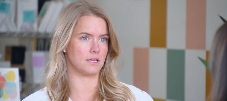 Gia đình Mỹ đua mua đồ an toàn tránh thuế cao