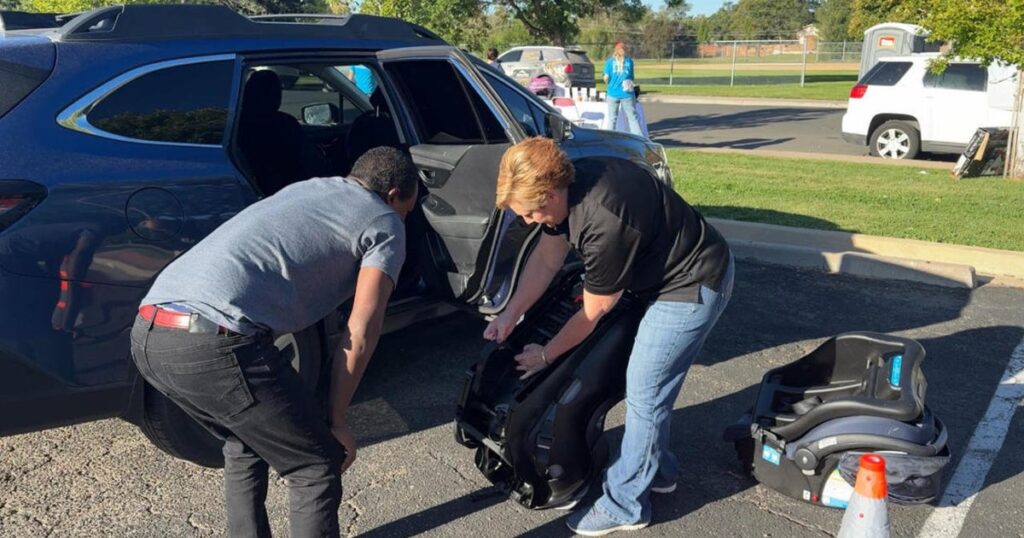 Luật mới về ghế trẻ em ở Colorado từ 1/1