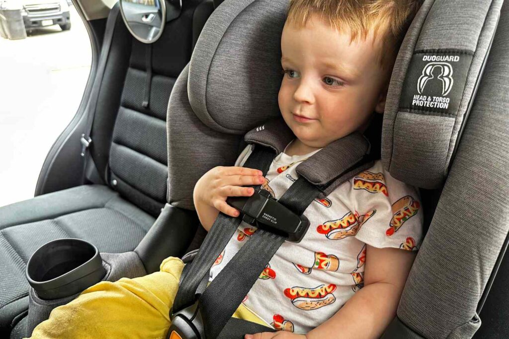 Tiết Kiệm Tới $70 với Ghế Ô Tô Tích Hợp Hoàn Hảo